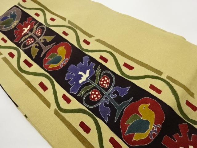 縮緬地型染縞に抽象草花・鳥模様名古屋帯